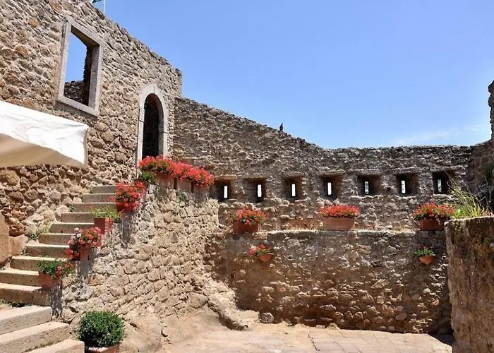 La Perla Giglio Castello